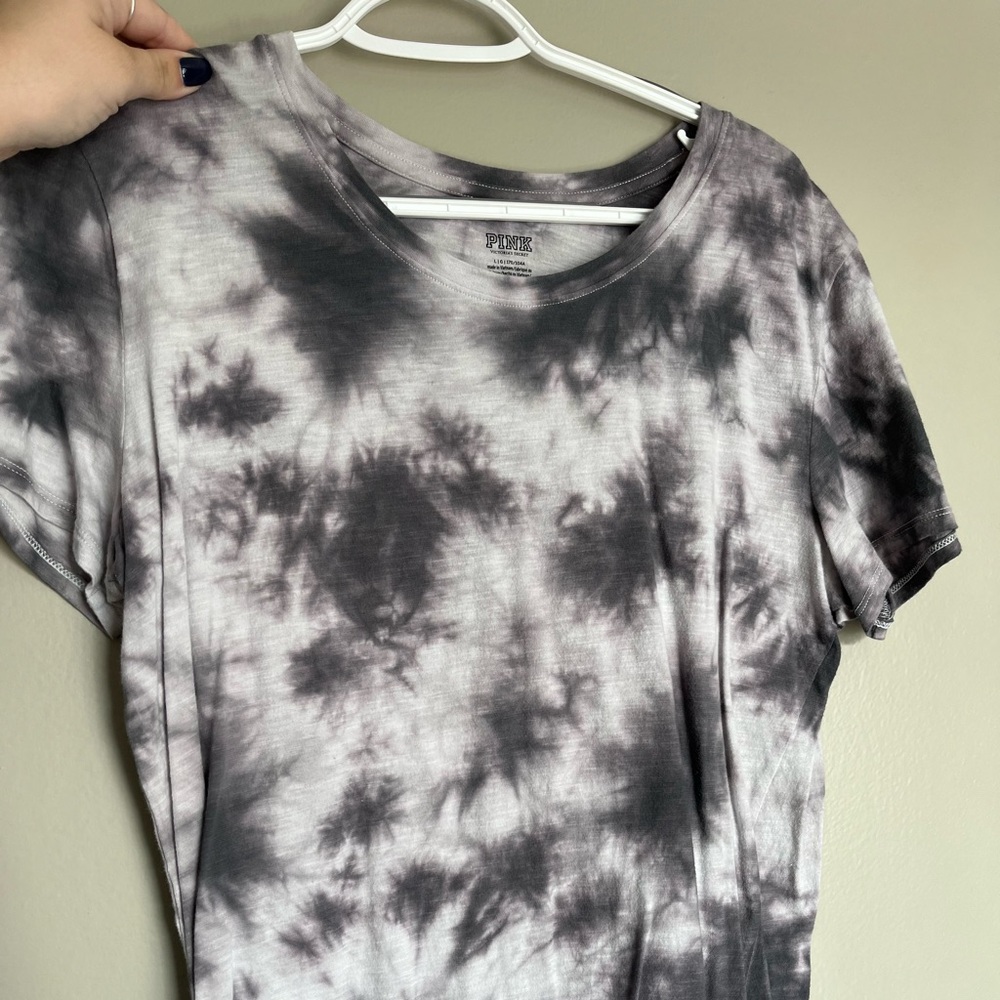 PINK t shirt
